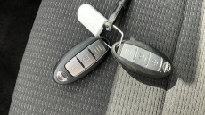 Nissan Qashqai 1.3 DiG-T MH 158 Acenta Premium 5dr Xtronic Petrol Hatchback